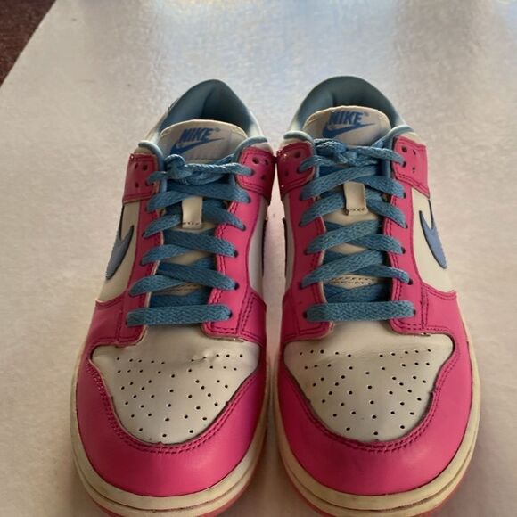 NIKE Women’s Dunk Low # 316143-991 Size 6US - Picture 3 of 9